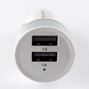 Зарядное устройство для автомобиля С19, 1А, 2USB
